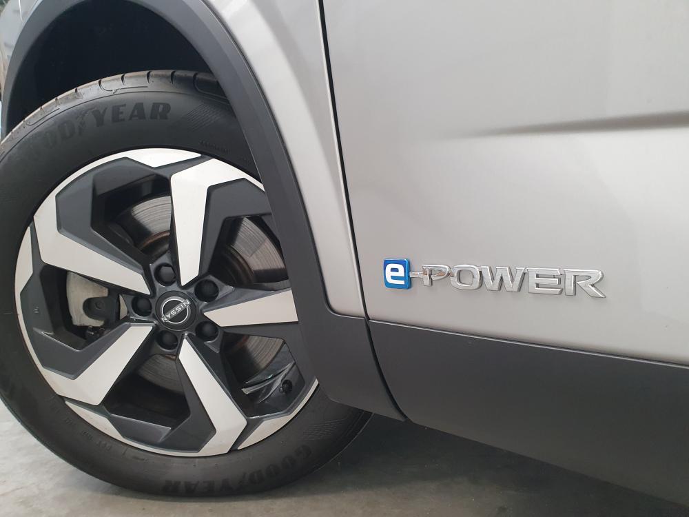nissan-qashqai-2024-hibrido-a-gasolina-1498cc