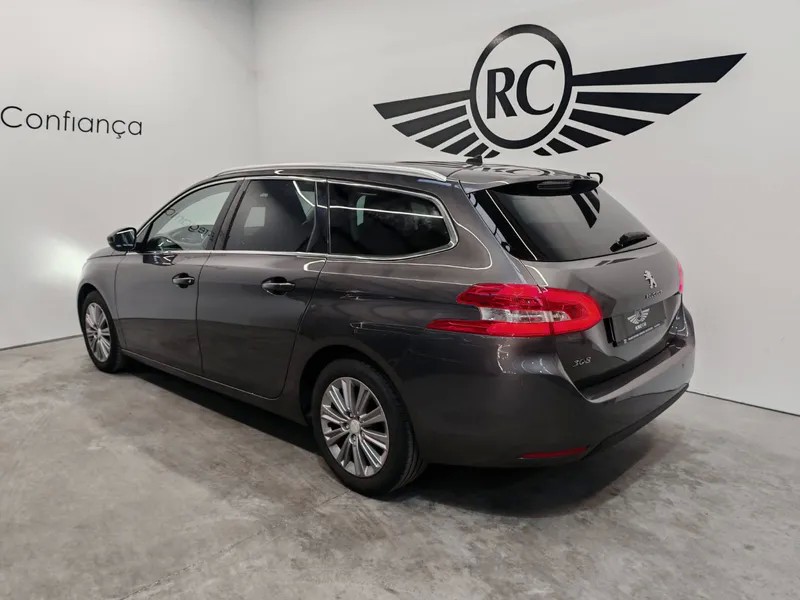 peugeot-308-sw-2021-diesel-1499cc
