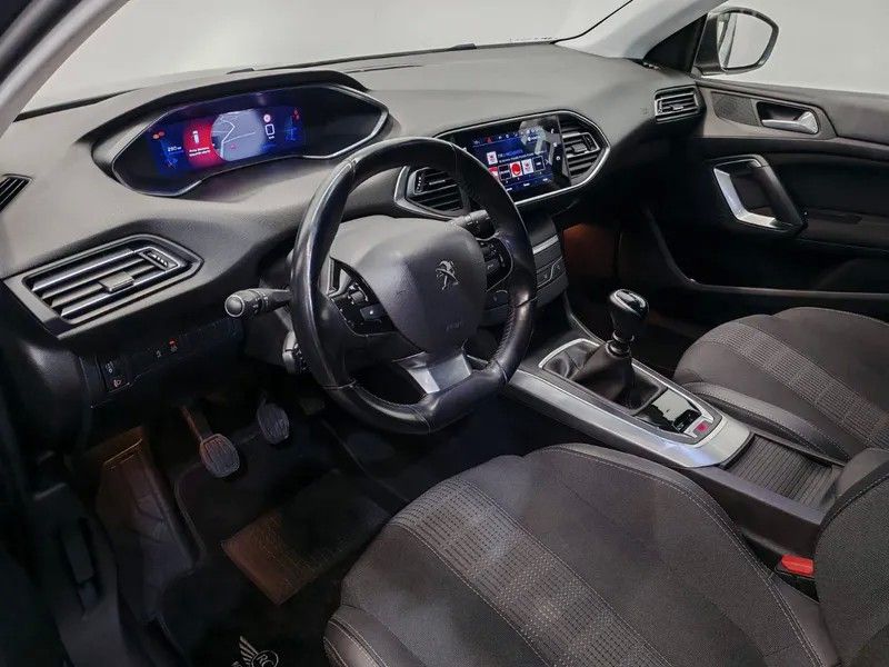 peugeot-308-sw-2021-diesel-1499cc
