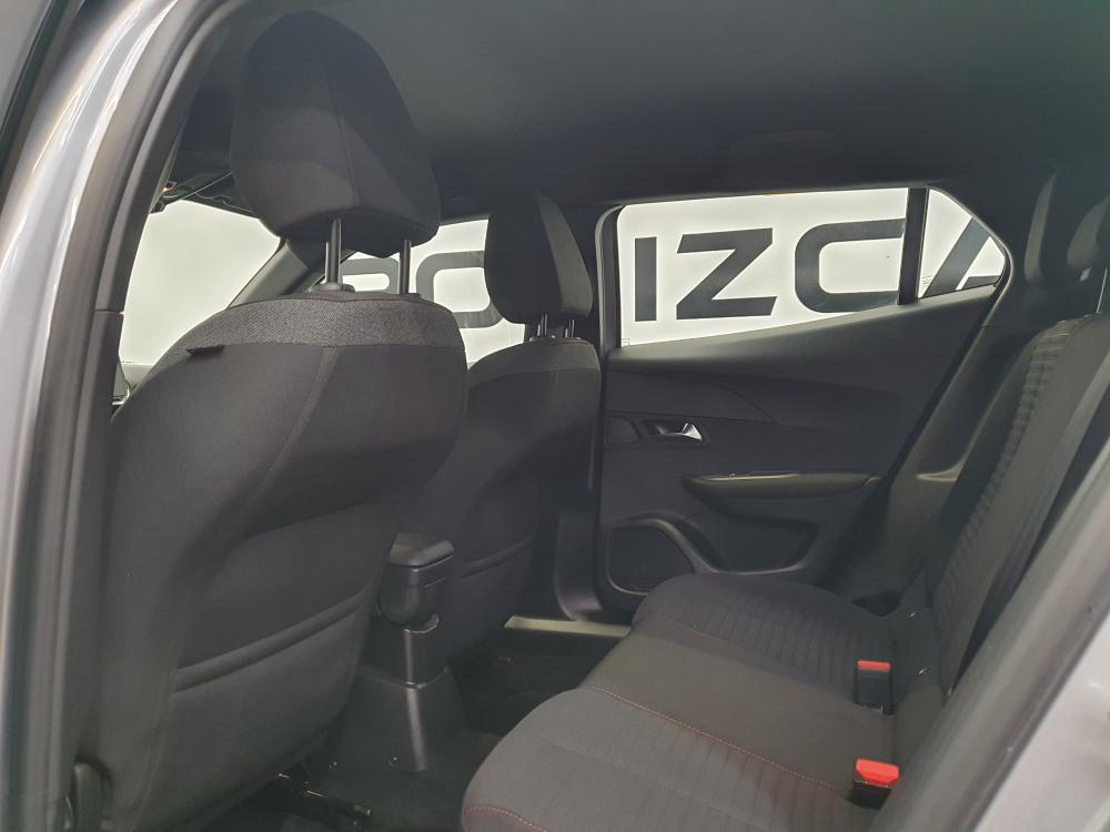 peugeot-2008-2023-diesel-1499cc