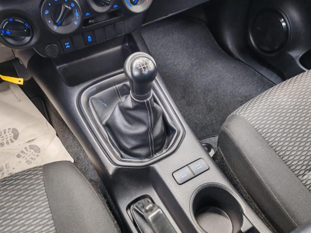 toyota-hilux-2018-diesel-2393cc