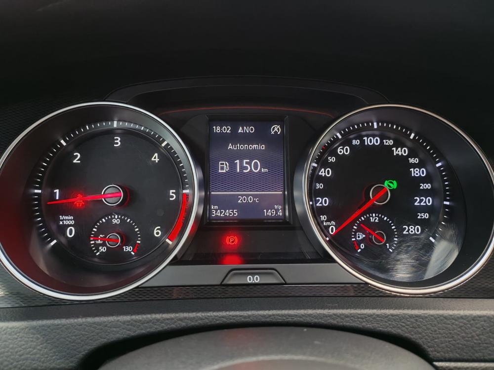 volkswagen-golf-2015-diesel-1968cc
