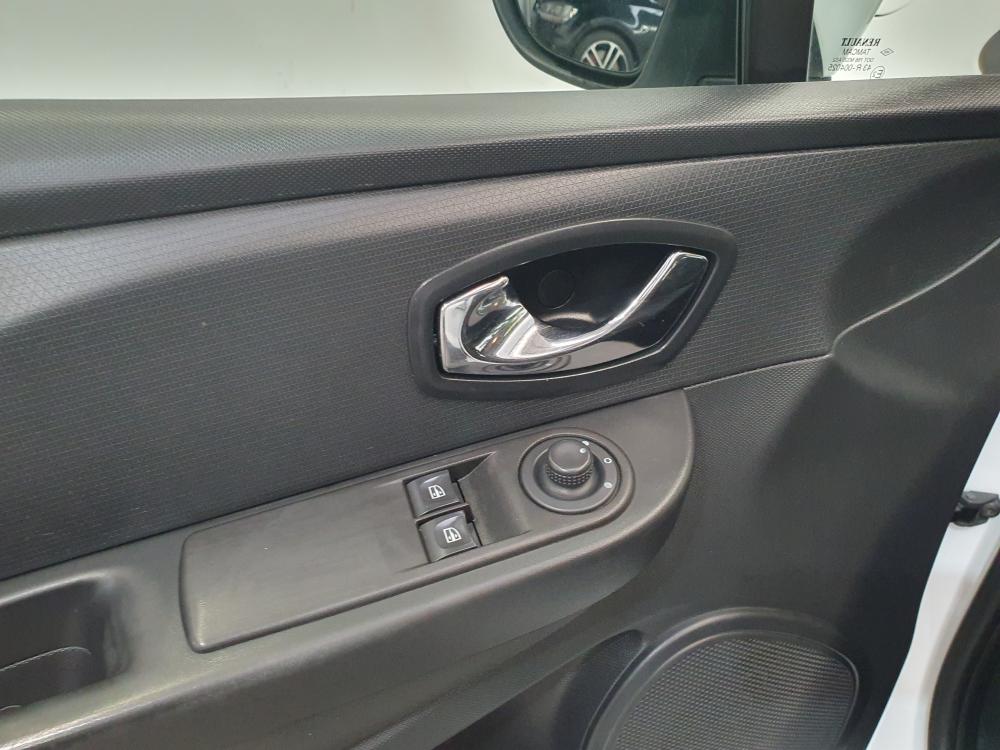 renault-clio-2014-gasolina-1149cc