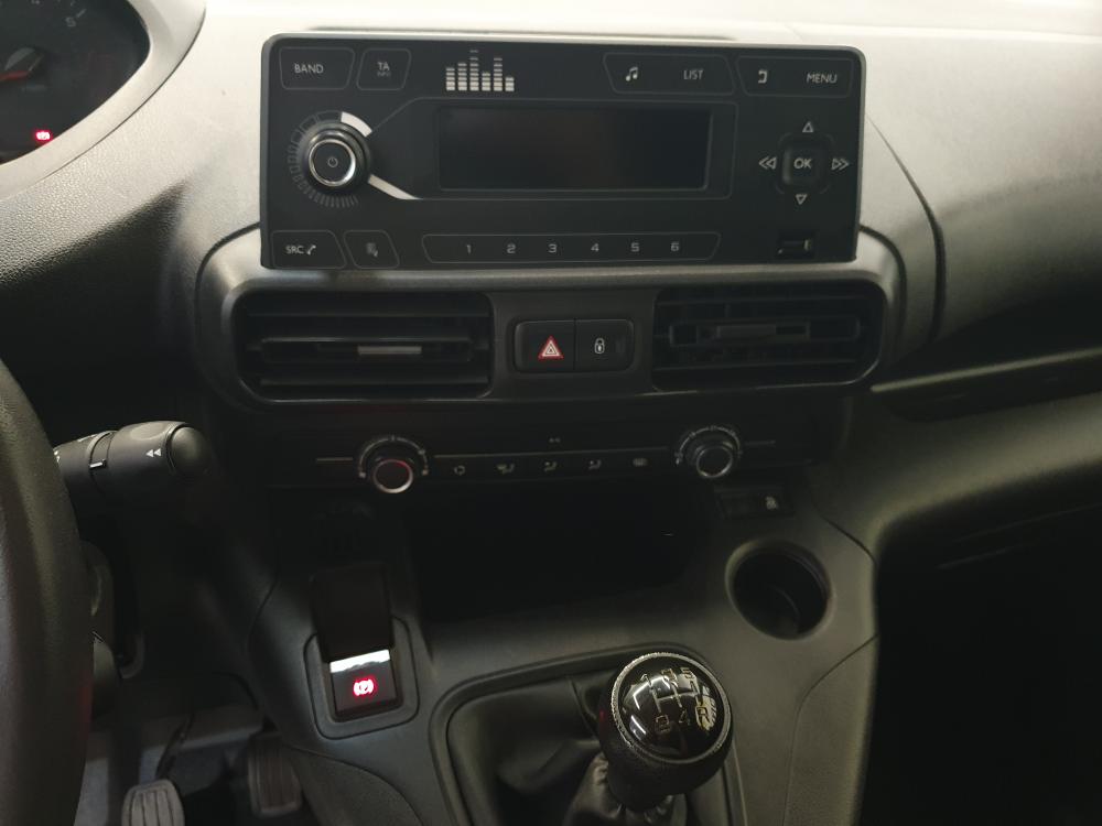 peugeot-partner-2019-diesel-1560cc