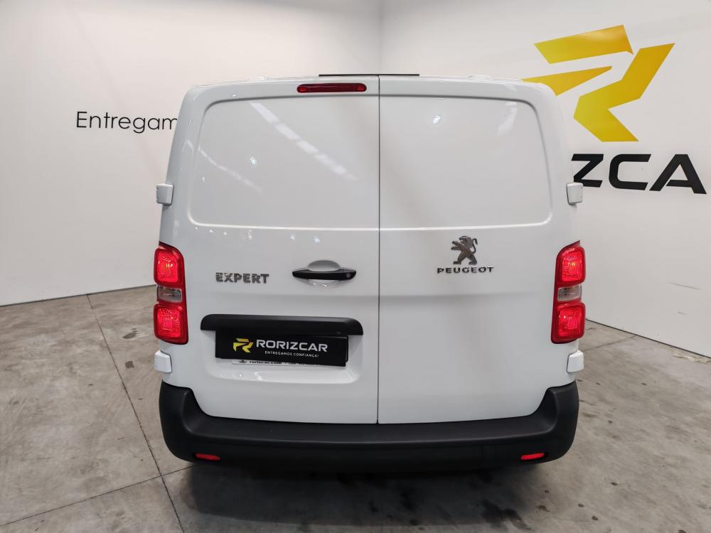peugeot-expert-2021-diesel-1499cc