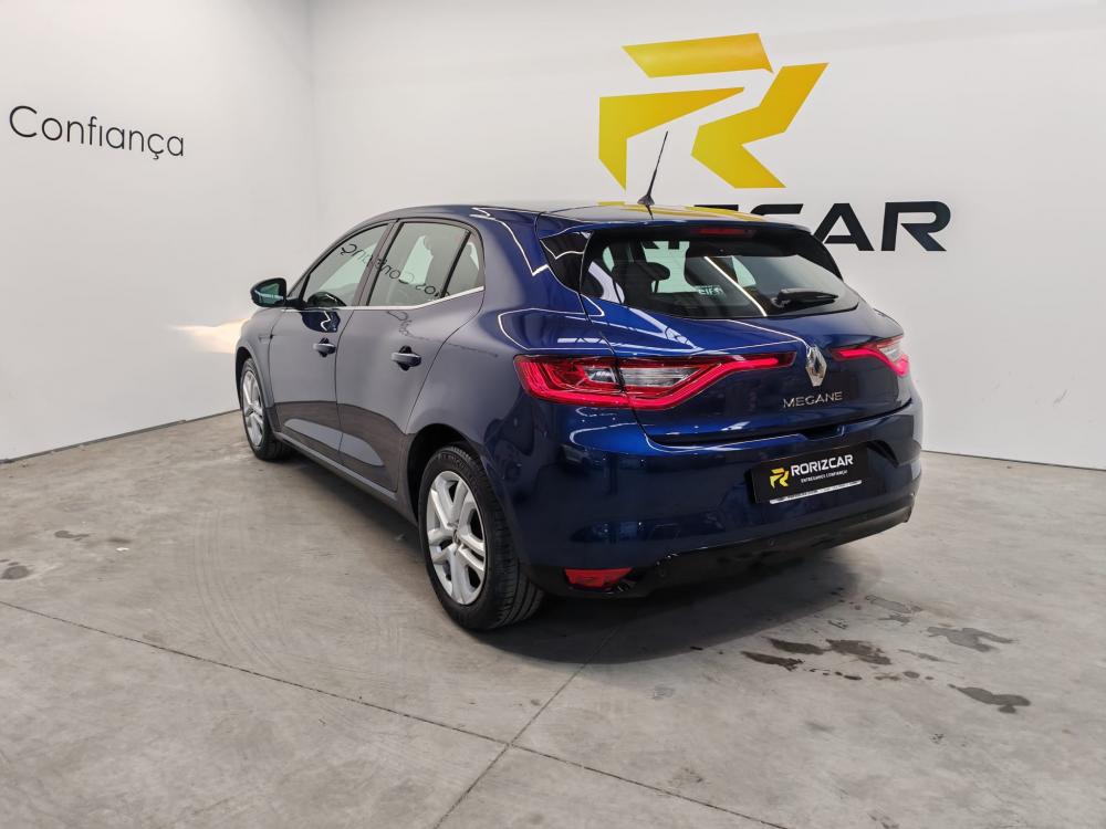 renault-megane-2018-diesel-1461cc