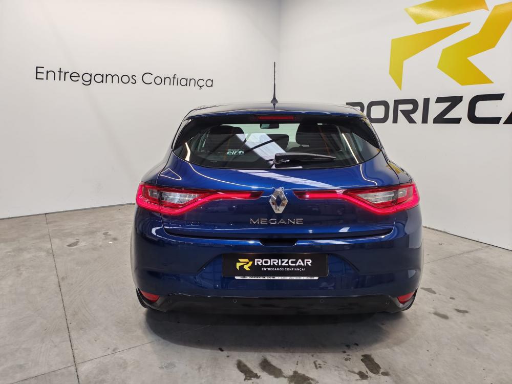 renault-megane-2018-diesel-1461cc