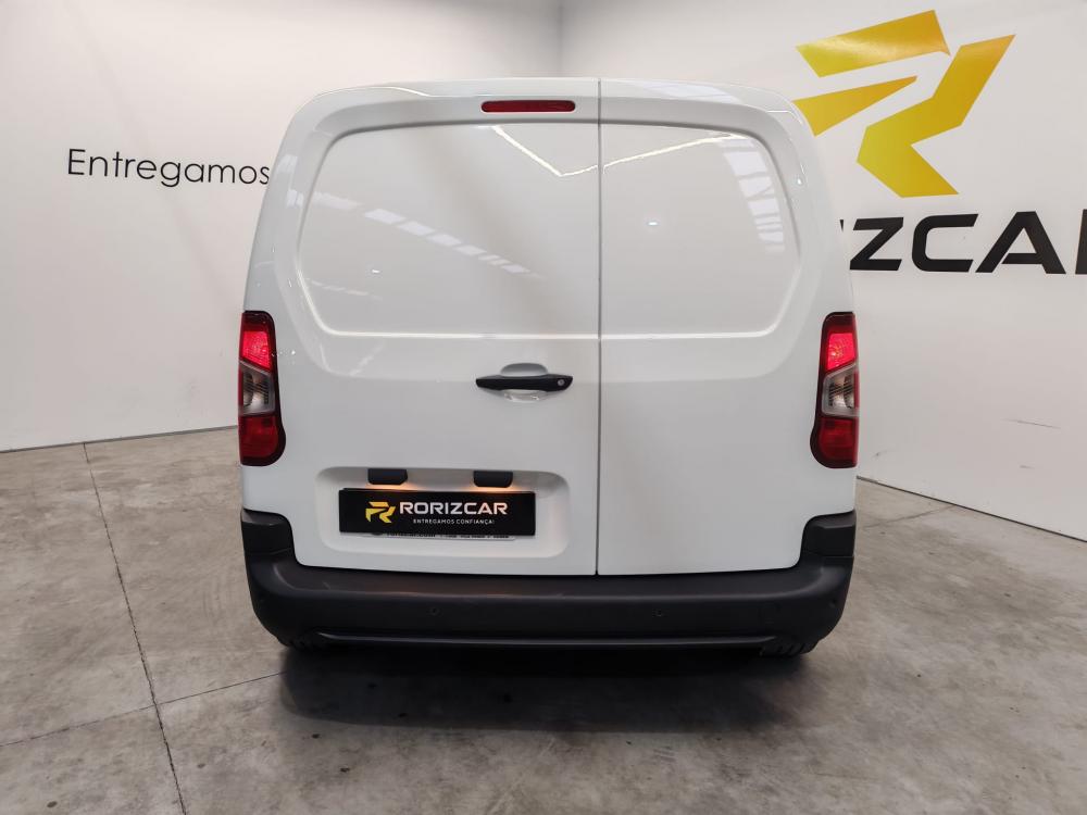 peugeot-partner-2020-diesel-1499cc