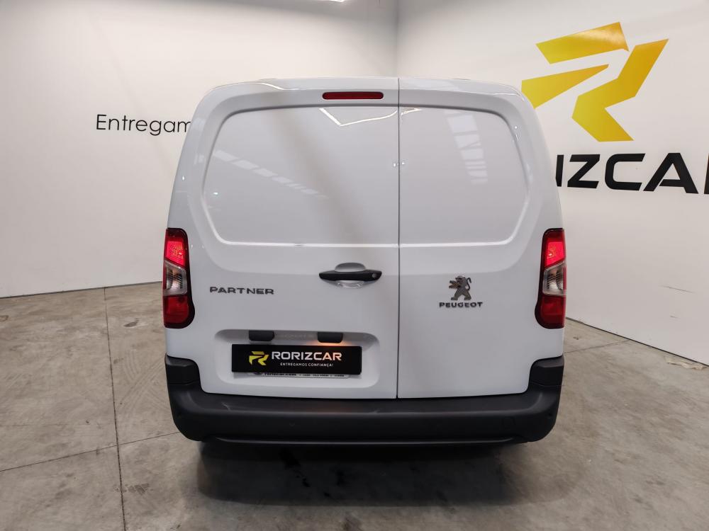 peugeot-partner-2022-diesel-1499cc