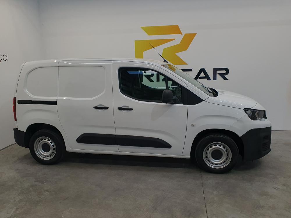 peugeot-partner-2019-diesel-1560cc