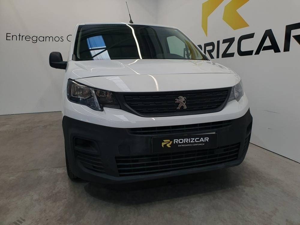 peugeot-partner-2019-diesel-1560cc