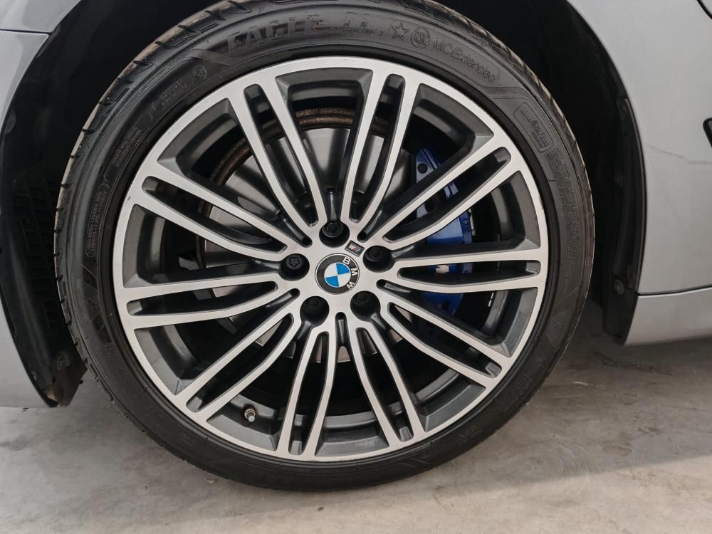 bmw-serie-5-2018-hibrido-a-gasolina-1998cc