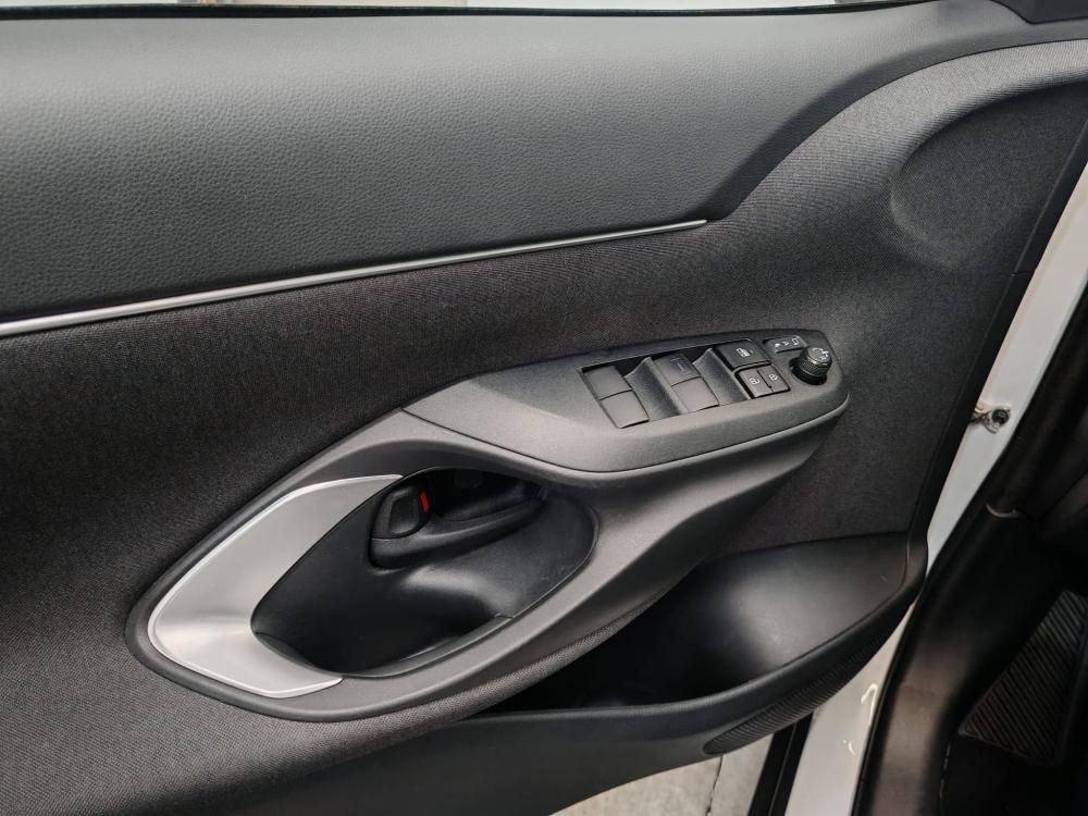 toyota-yaris-cross-2022-hibrido-a-gasolina-1490cc