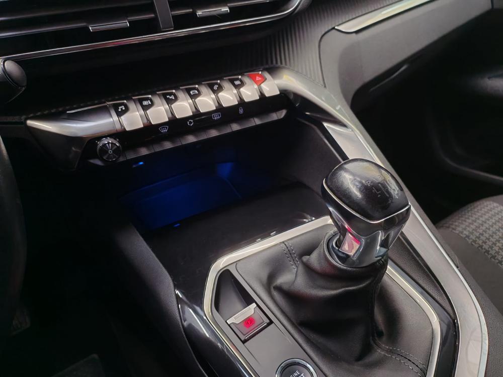 peugeot-3008-2022-diesel-1499cc