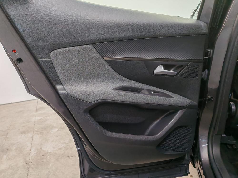 peugeot-3008-2022-diesel-1499cc