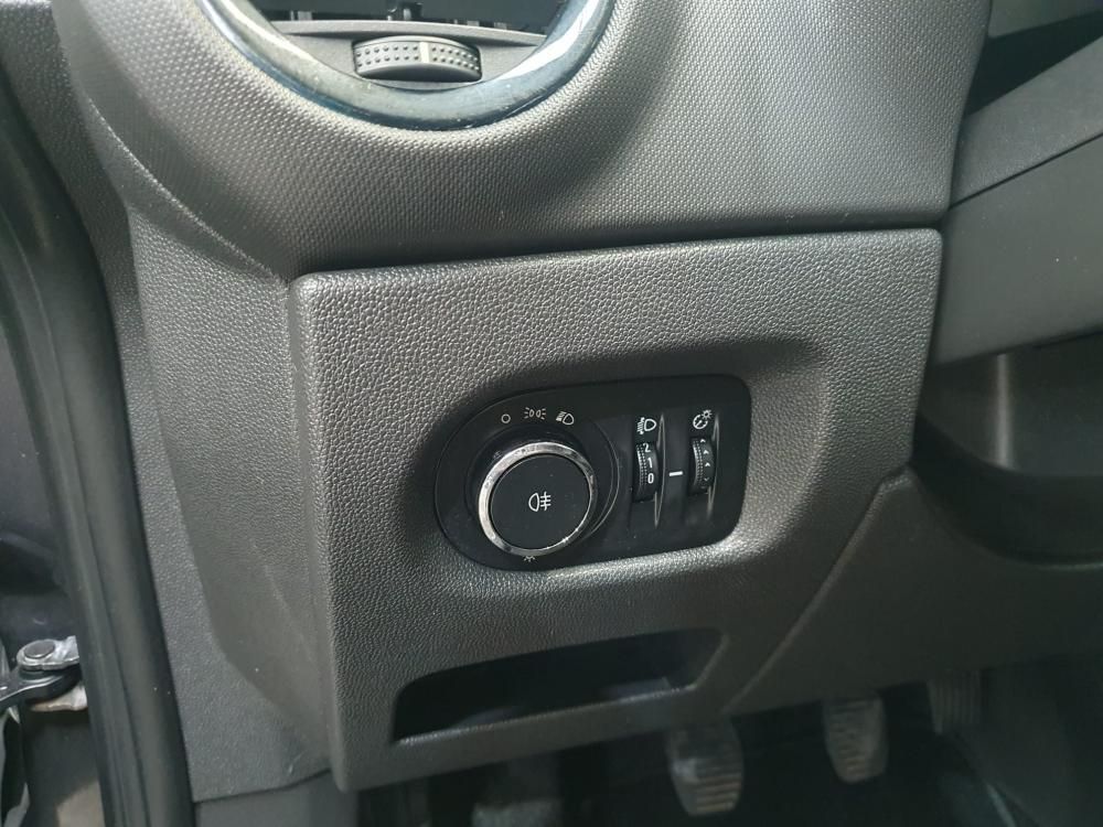 opel-corsa-2011-diesel-1248cc