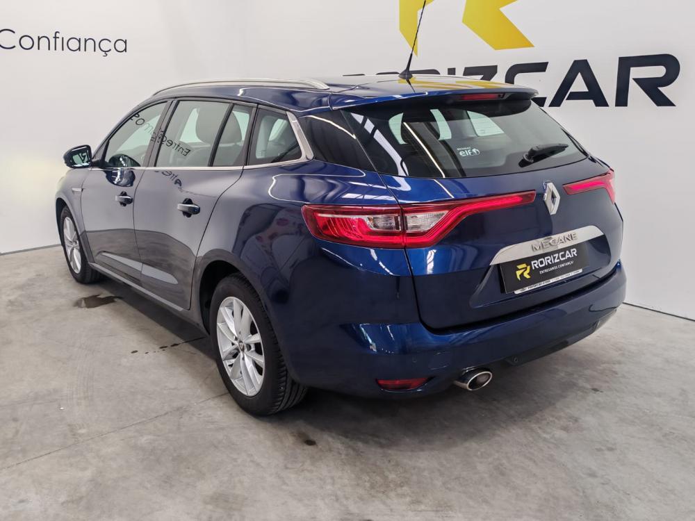 renault-megane-sport-tourer-2018-diesel-1461cc