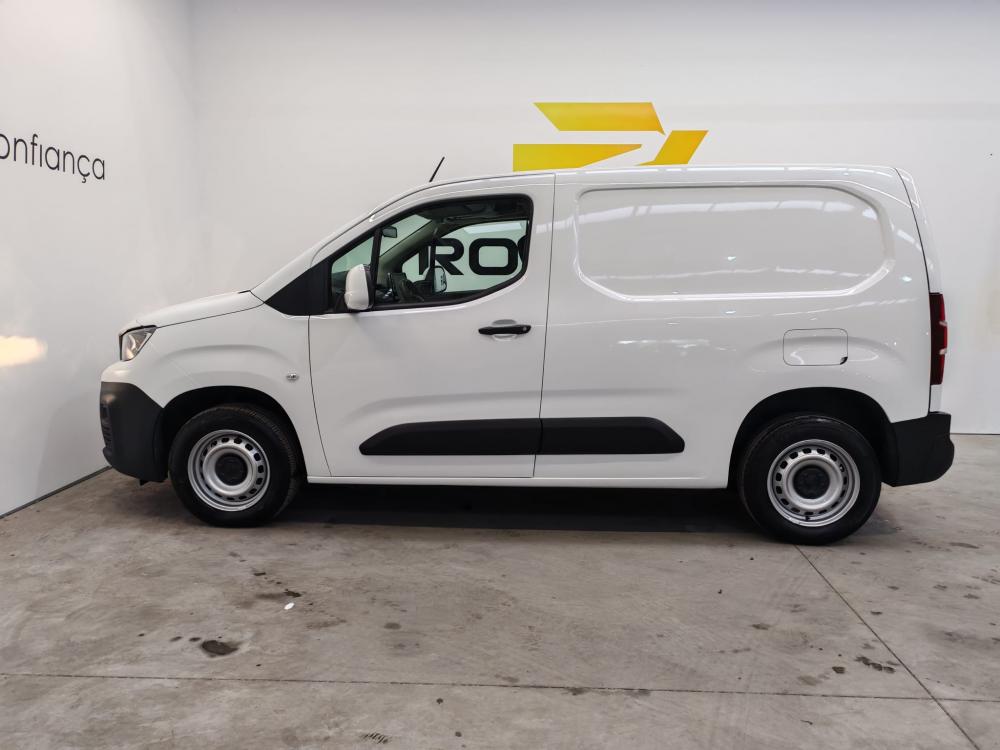 peugeot-partner-2022-diesel-1499cc