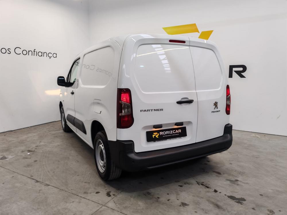 peugeot-partner-2022-diesel-1499cc