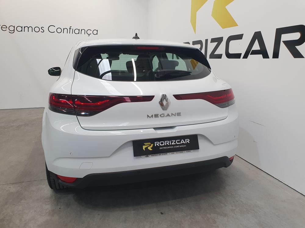renault-megane-2023-diesel-1461cc