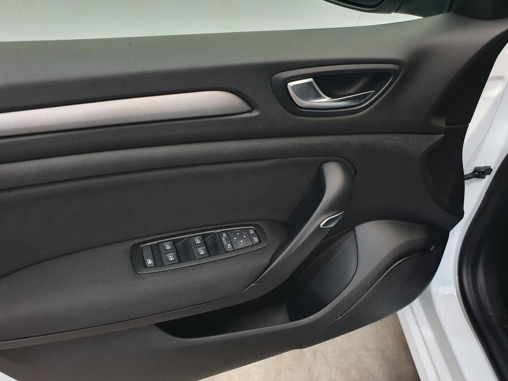 renault-megane-2023-diesel-1461cc