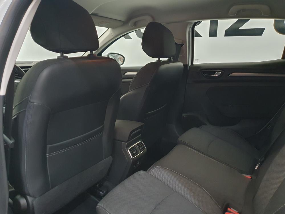 renault-megane-2023-diesel-1461cc