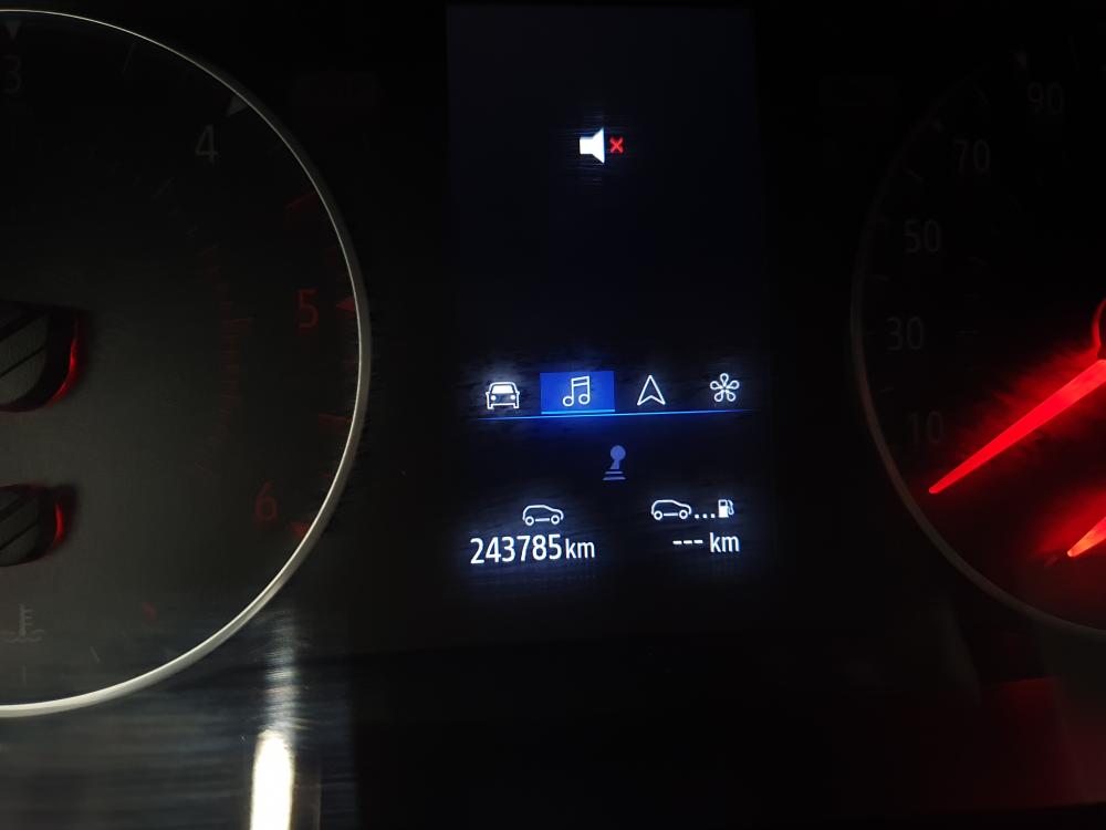 renault-megane-2023-diesel-1461cc
