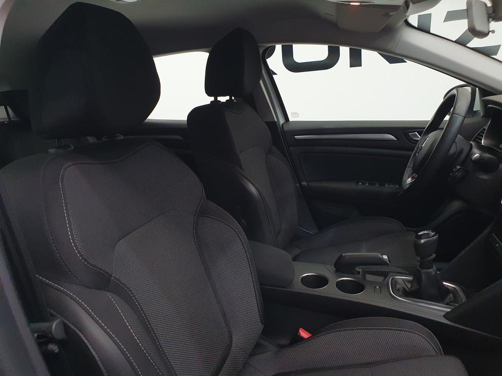 renault-megane-2023-diesel-1461cc