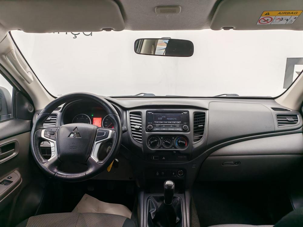 mitsubishi-l200-2019-diesel-2442cc