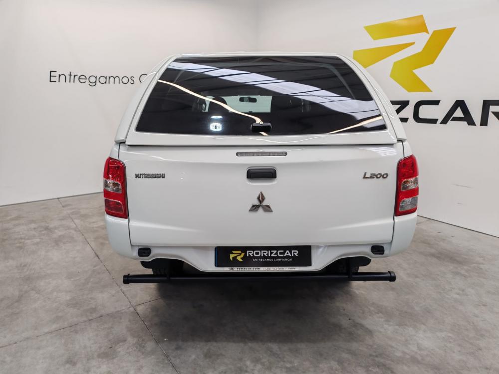 mitsubishi-l200-2019-diesel-2442cc