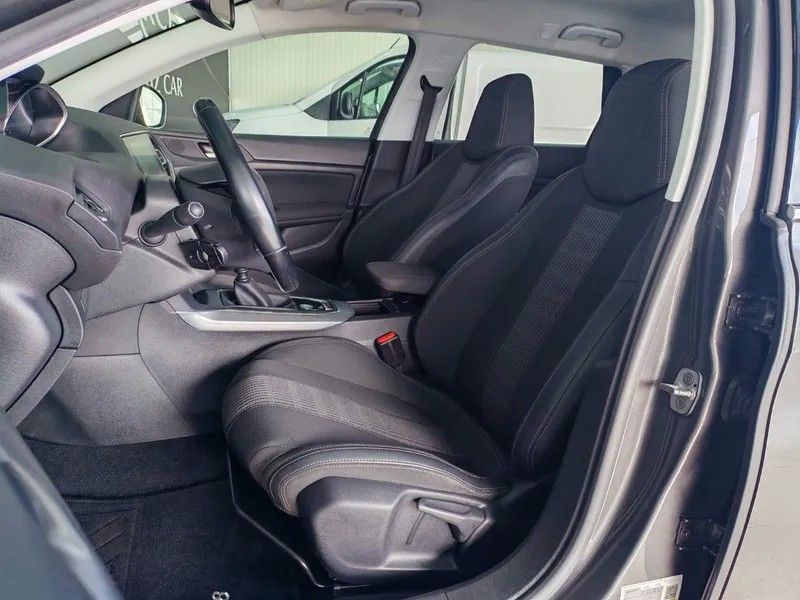 peugeot-308-sw-2018-diesel-1499cc