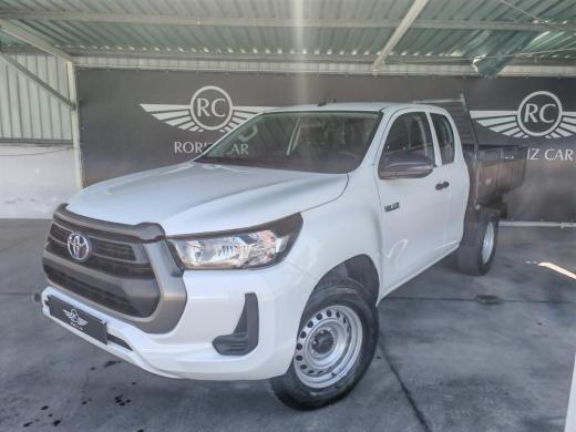 toyota-hilux-2021-diesel-2393cc