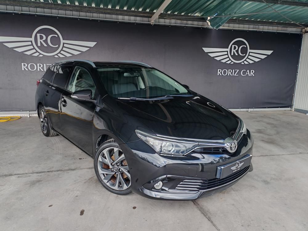 toyota-auris-touring-sports-2016-diesel-1364cc