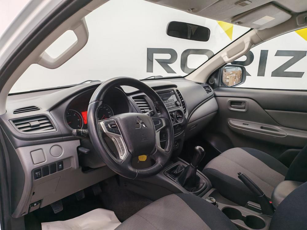 mitsubishi-l200-2019-diesel-2442cc