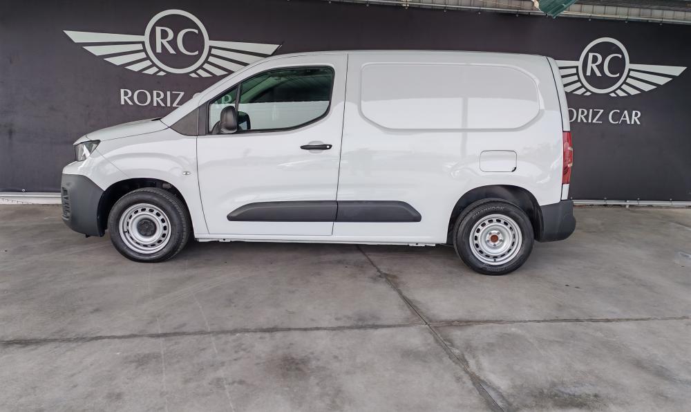 peugeot-partner-2022-diesel-1499cc
