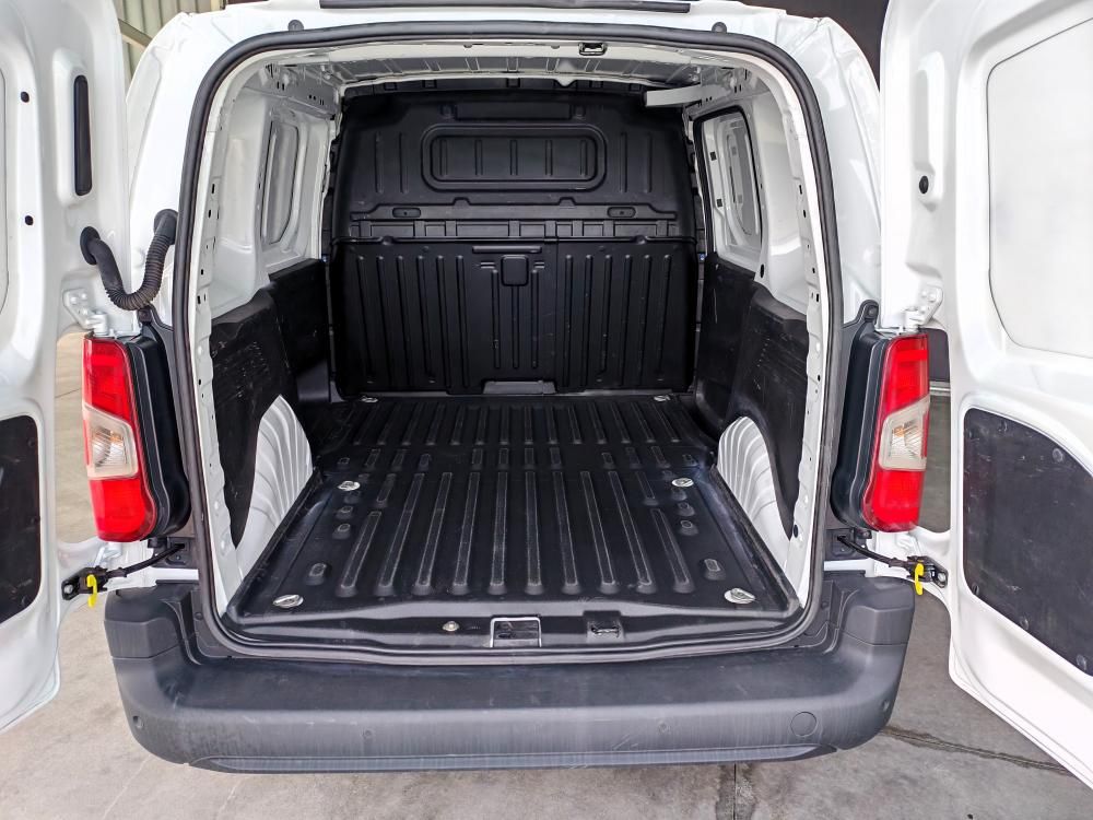peugeot-partner-2022-diesel-1499cc