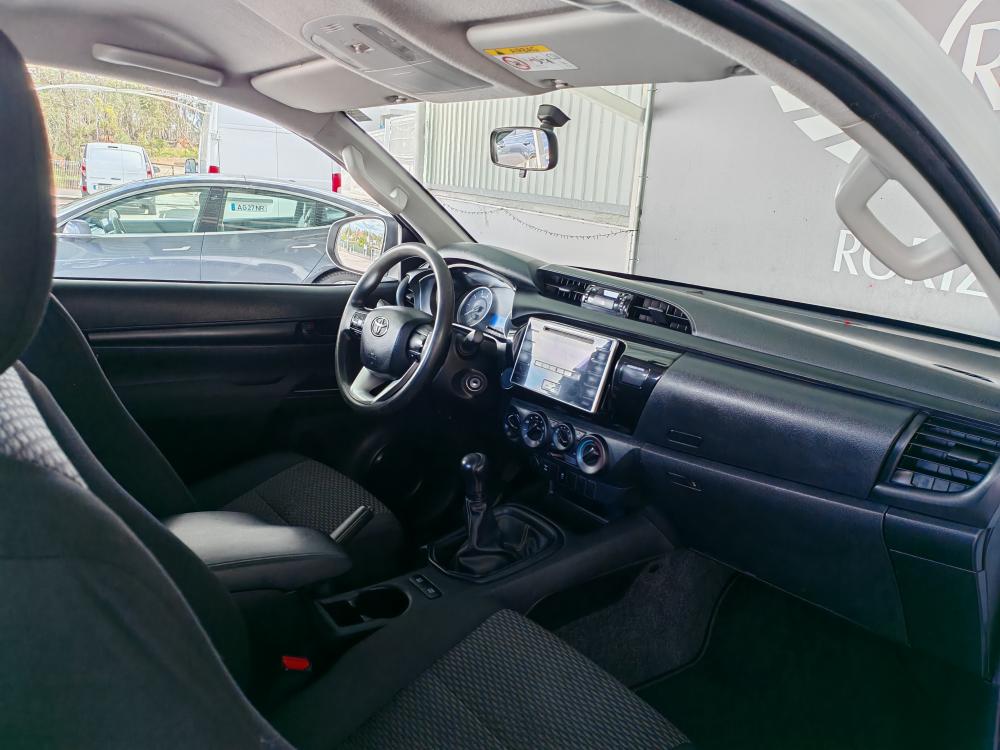 toyota-hilux-2018-diesel-2393cc