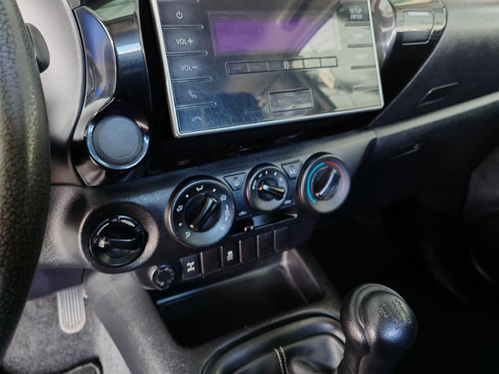 toyota-hilux-2018-diesel-2393cc