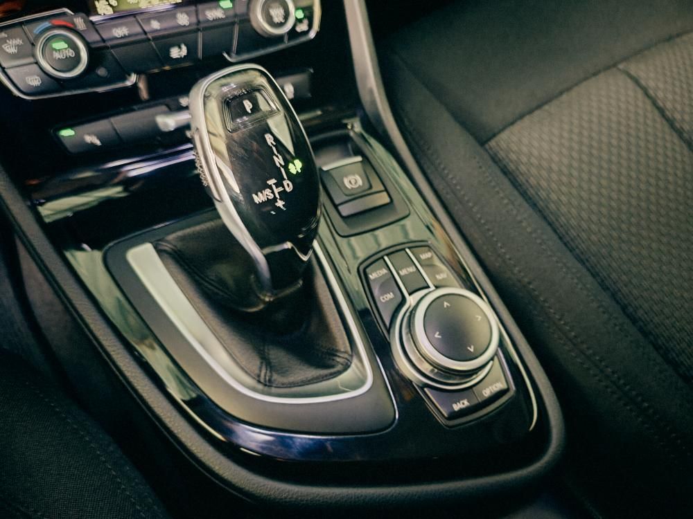bmw-serie-2-2019-diesel-1496cc