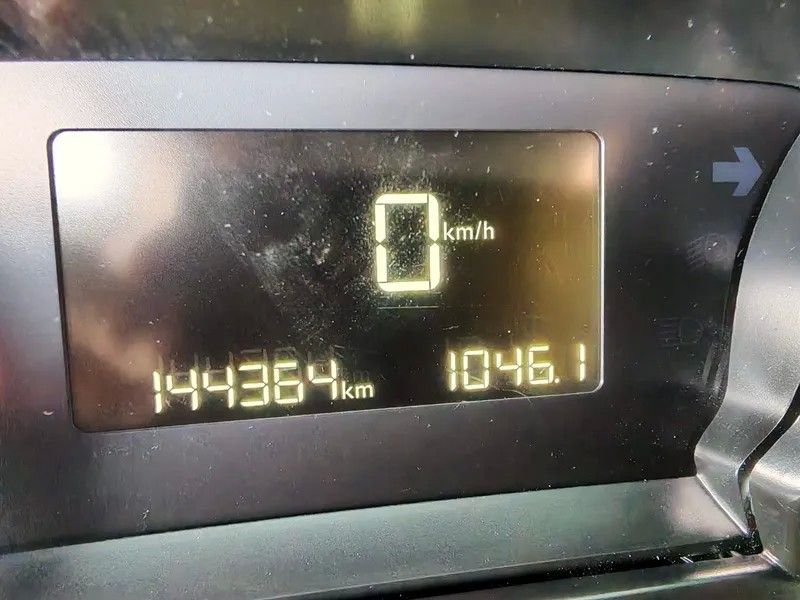 peugeot-308-sw-2018-diesel-1499cc