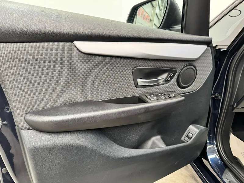bmw-serie-2-2019-diesel-1496cc