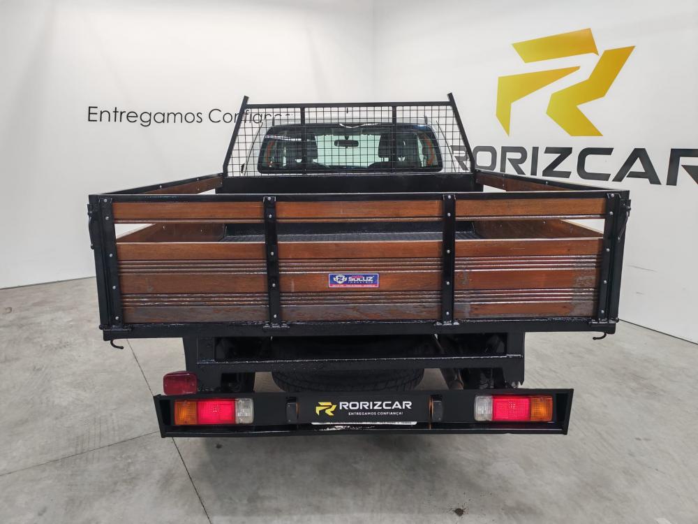 toyota-hilux-2018-diesel-2393cc