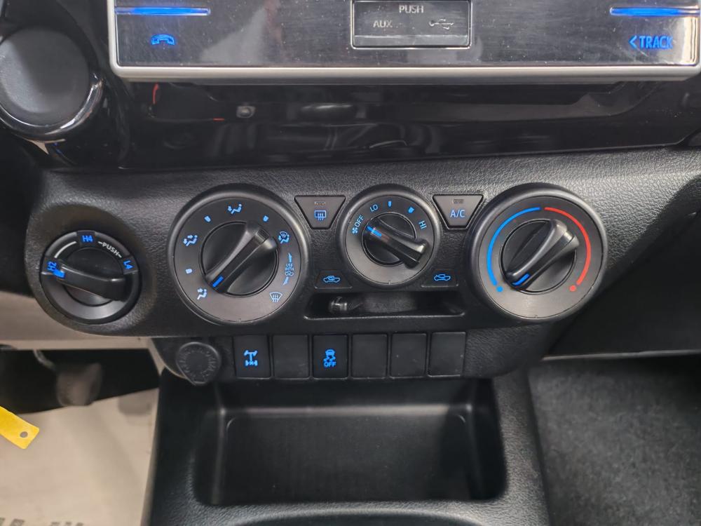 toyota-hilux-2018-diesel-2393cc