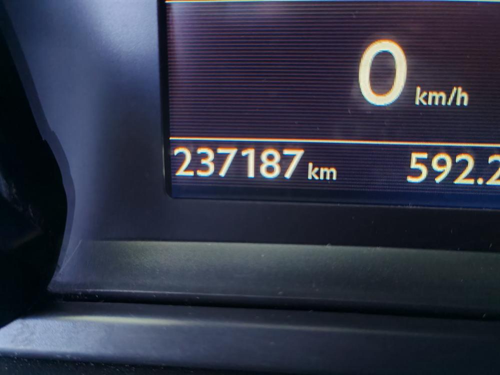 peugeot-308-sw-2017-diesel-1560cc