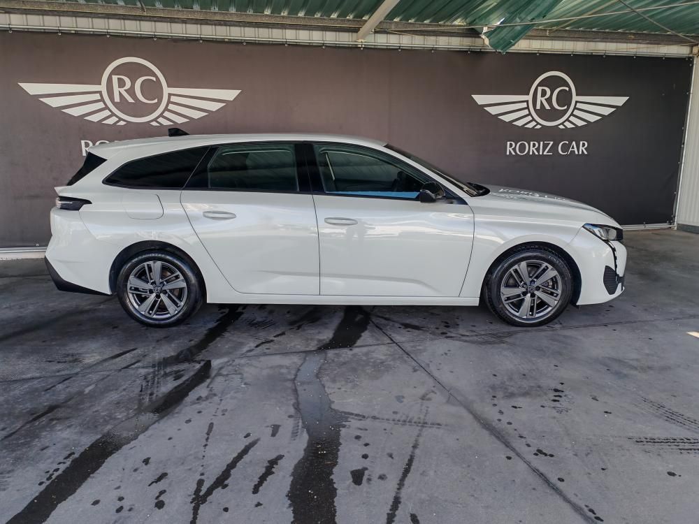 peugeot-308-sw-2022-diesel-1499cc