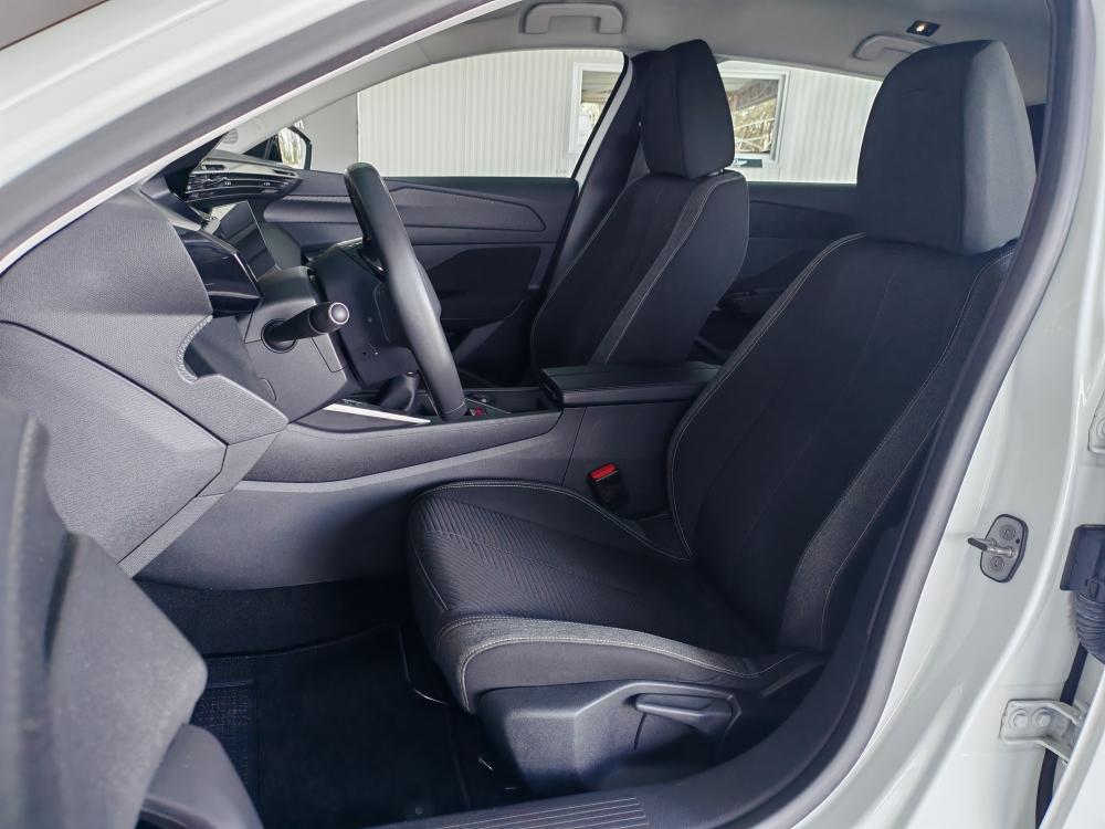 peugeot-308-sw-2022-diesel-1499cc