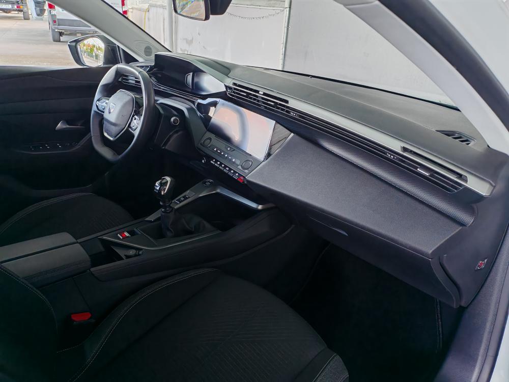 peugeot-308-sw-2022-diesel-1499cc