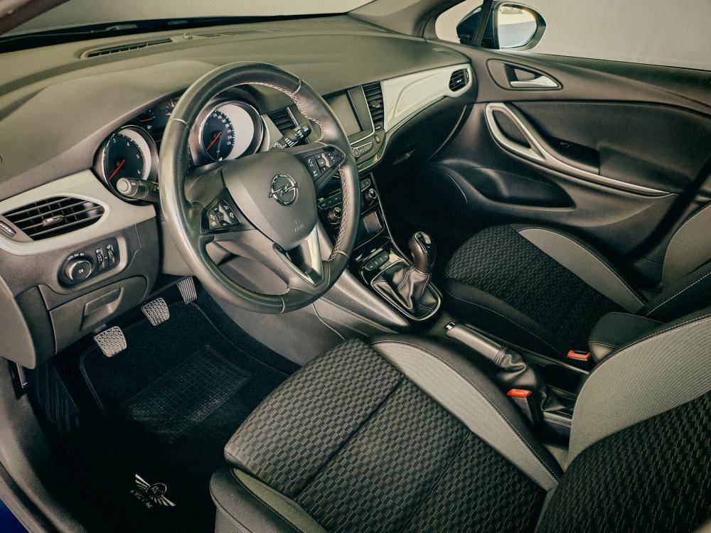 opel-astra-sport-tourer-2020-diesel-1496cc