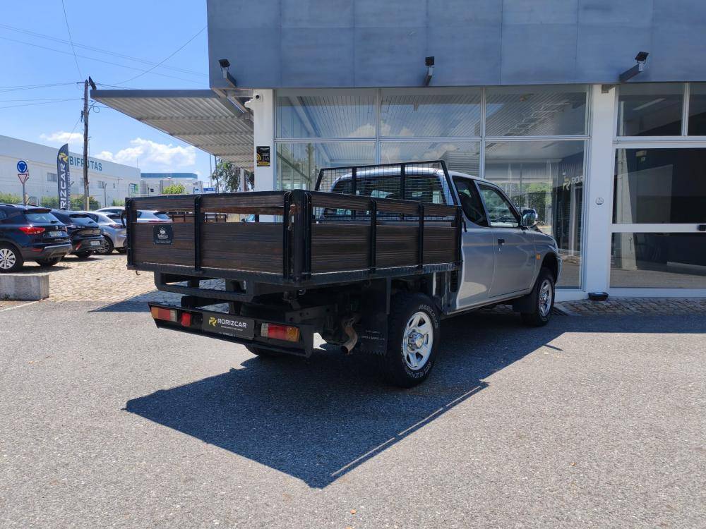 mitsubishi-l200-2000-diesel-2477cc