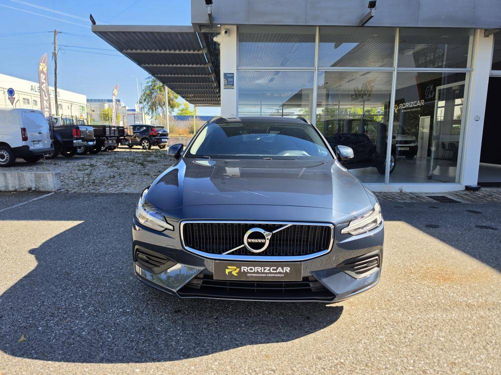 volvo-v60-2021-diesel-1969cc